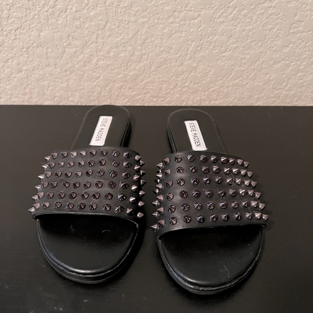 Steven Madden spike sandals - new